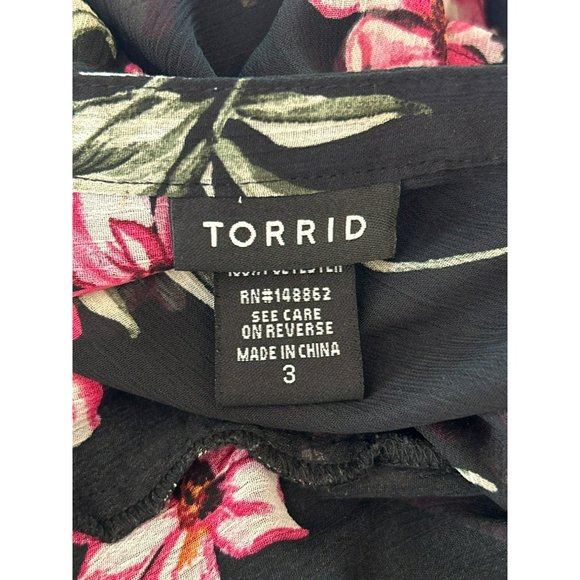 Torrid Women's Black Floral Short Sleeve Plus Size Blouse Size 3 Ruffled Detail - Picture 4 of 4